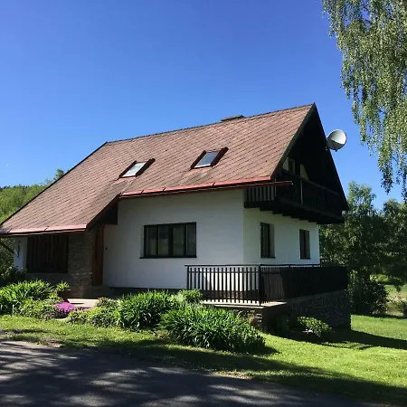 Prazdninovy Dum Zirec Feriehus Zdíkov