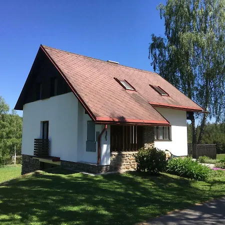 Feriehus Prazdninovy Dum Zirec